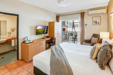 Coral Tree Inn - Accommodation Broadbeach 20