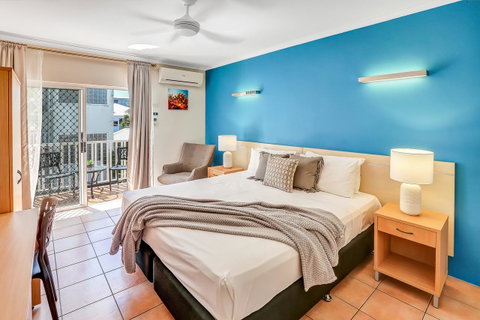 Coral Tree Inn - Accommodation Broadbeach 0