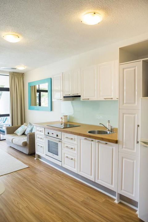 Amaroo At Trinity - Accommodation Broadbeach 20