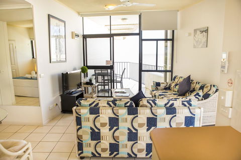 Amaroo At Trinity - Accommodation Broadbeach 36