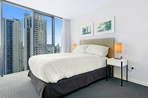 Number 1 H Residences - WiFi, Parking & More By Gold Coast Holidays - Accommodation Broadbeach 30