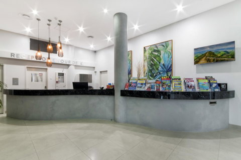 Sunshine Tower Hotel - Accommodation Broadbeach 24