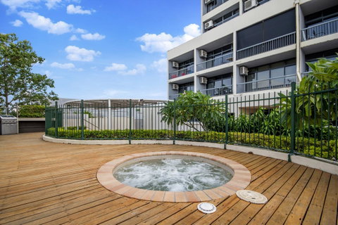 Sunshine Tower Hotel - Accommodation Broadbeach 13