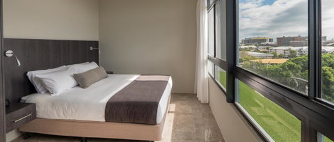 Sunshine Tower Hotel - Accommodation Broadbeach 19