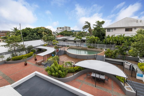 Sunshine Tower Hotel - Accommodation Broadbeach 17