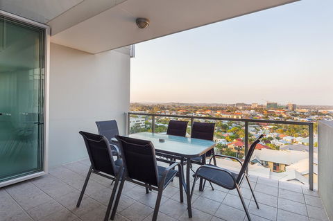 Oxygen Apartments - Accommodation Broadbeach 14