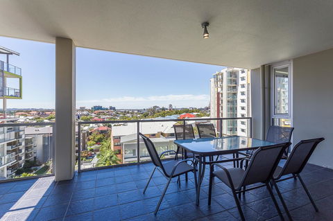 Oxygen Apartments - Accommodation Broadbeach 32