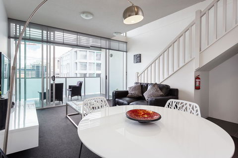 Oxygen Apartments - Accommodation Broadbeach 13