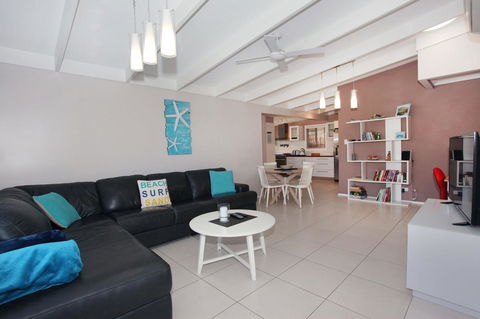 6 Botany Court Marcoola Beach - Pet Friendly 500 Bond - Accommodation Broadbeach 6