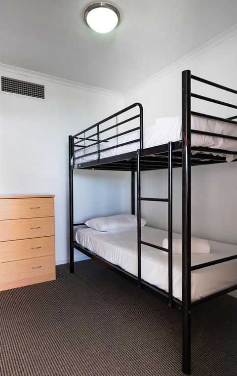 Swell Resort Burleigh Heads - Accommodation Broadbeach 30