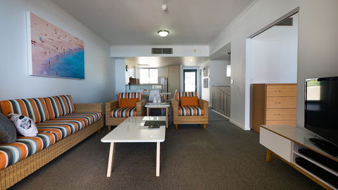 Swell Resort Burleigh Heads - Accommodation Broadbeach 26