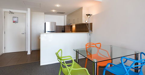 Swell Resort Burleigh Heads - Accommodation Broadbeach 5