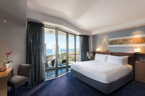 Sofitel Gold Coast Broadbeach - Accommodation Broadbeach 3