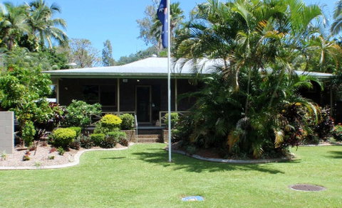 Bluewater Bed & Breakfast Cairns - Accommodation Broadbeach 13