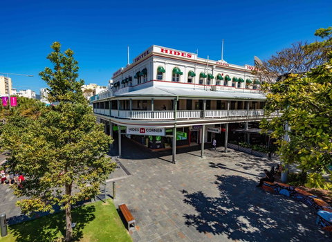 Hides Hotel - Accommodation Broadbeach 21