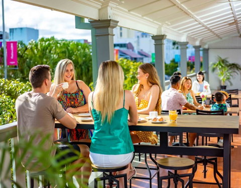 Hides Hotel - Accommodation Broadbeach 30