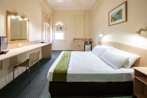Hides Hotel - Accommodation Broadbeach 16