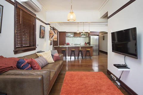 Anville Court - Accommodation Broadbeach 7