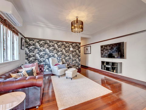 Anville Court - Accommodation Broadbeach 3