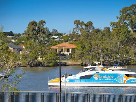 Anville Court - Accommodation Broadbeach 11