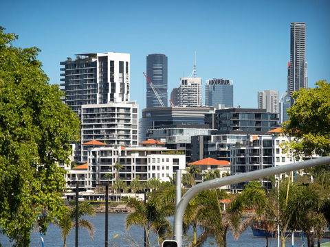 Anville Court - Accommodation Broadbeach 10