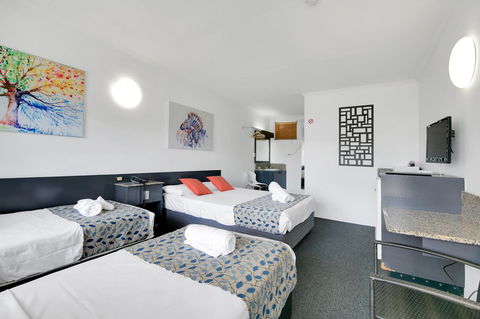 Kangaroo Point Central Hotel & Apartments - Accommodation Broadbeach 18