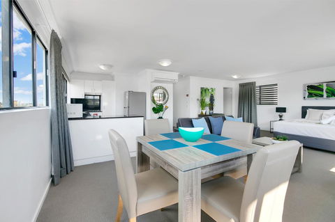 Kangaroo Point Central Hotel & Apartments - Accommodation Broadbeach 22