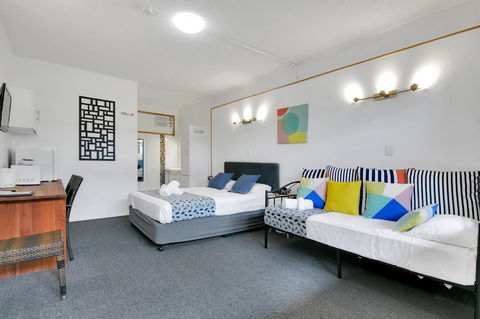 Kangaroo Point Central Hotel & Apartments - Accommodation Broadbeach 12