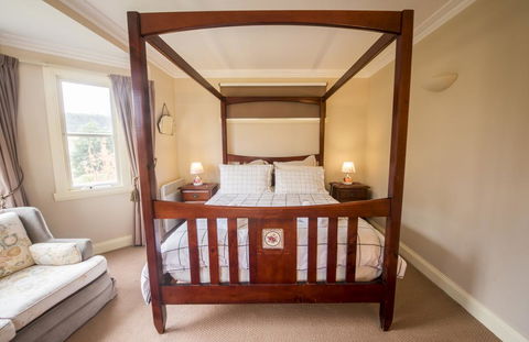 Wattle Grove Homestead Bed & Breakfast - Accommodation Broadbeach 1