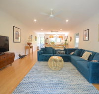 Wayfarer Apartment in the Heart of Port Douglas - Accommodation Broadbeach