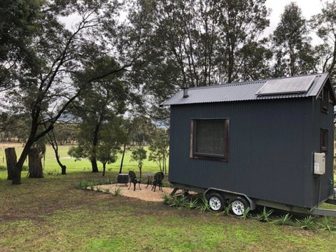 Willandra Tiny House - Accommodation Broadbeach 2