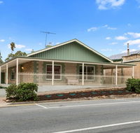 Williamstown Bed and Breakfast - Accommodation Broadbeach