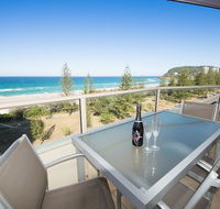 Wyuna Beachfront Holiday Apartments - Accommodation Broadbeach