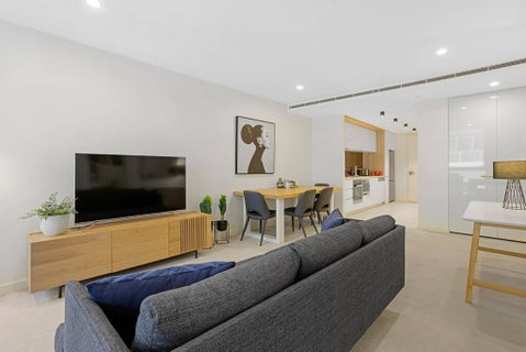 YARRA - YARRA Toorak Rd & Chapel St. Pool, Gym & Parking - Accommodation Broadbeach 1
