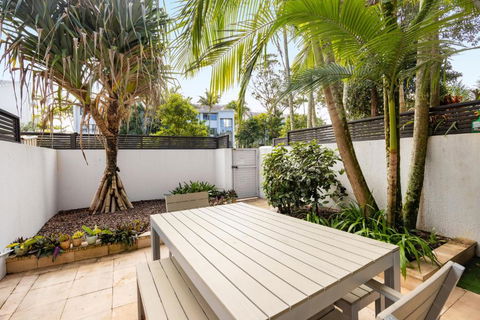 Affordable Pet Friendly Noosa Escape - Accommodation Broadbeach 3