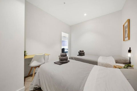A Cosmopolitan Hub In CBD Centre - Accommodation Broadbeach 4