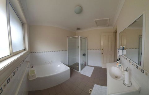 A Cosy Private Bedroom For You (2) - Accommodation Broadbeach 3