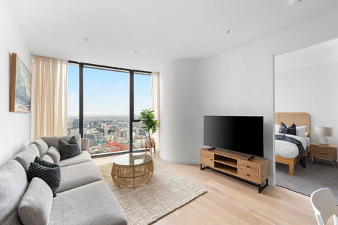 A Cozy 2BR Apt At Sapphire By The Gardens - Accommodation Broadbeach 3