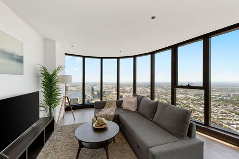 A Cozy 3BR Apt With Panoramic Views FREE Parking - Accommodation Broadbeach 1