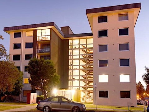 A Little Slice Of Fremantle One Bedroom Character Apartment - Accommodation Broadbeach 2