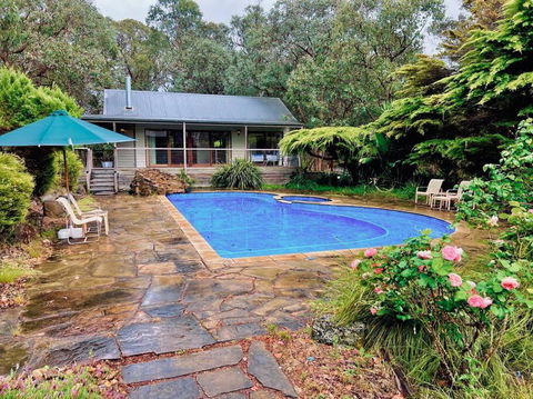 A Lovely Pool House In Forest - Accommodation Broadbeach 0