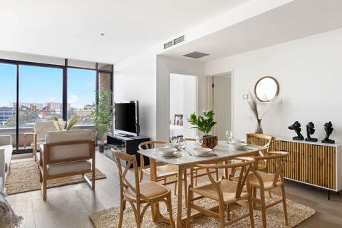 A Lux 2BR Apt Next To Melbourne Uni FREE Parking - Accommodation Broadbeach 0