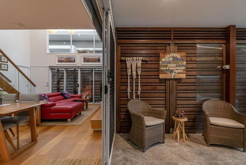 A Perfect Stay - Byron Sunrise - Heated Pool - Accommodation Broadbeach 4