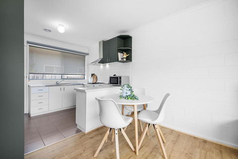 A Sweet Caroline Thomastown Stay - Accommodation Broadbeach 2