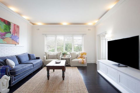 A Touch Of Pink, Bellevue Hill IH - Accommodation Broadbeach 0