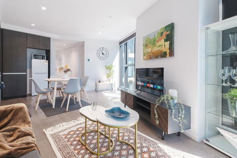Absolute Luxury 1br Apt Mq Poolgym - Accommodation Broadbeach 2