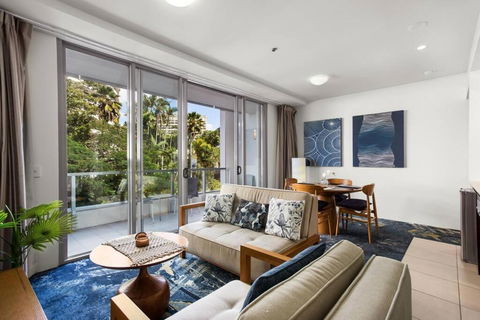 Absolute Waterfront - Enjoy Exceptional Lifestyle - Accommodation Broadbeach 0