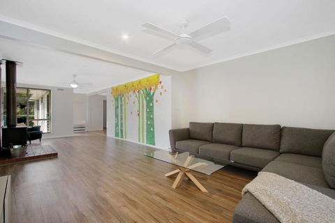 Acaronar- Great Value For Money - Accommodation Broadbeach 3