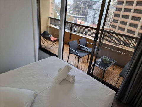 Accommodation Sydney City Centre 1 Bedroom Apartment With Balcony - Accommodation Broadbeach 4