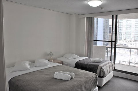 Accommodation Sydney - Kent Street Sydney CBD Top Floor 2 Bedroom Apartment With Balcony - Accommodation Broadbeach 1